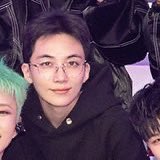 Gyunesian's tweet photo. Uda Jeonghan?? https://t.co/qYIGNO8LVI