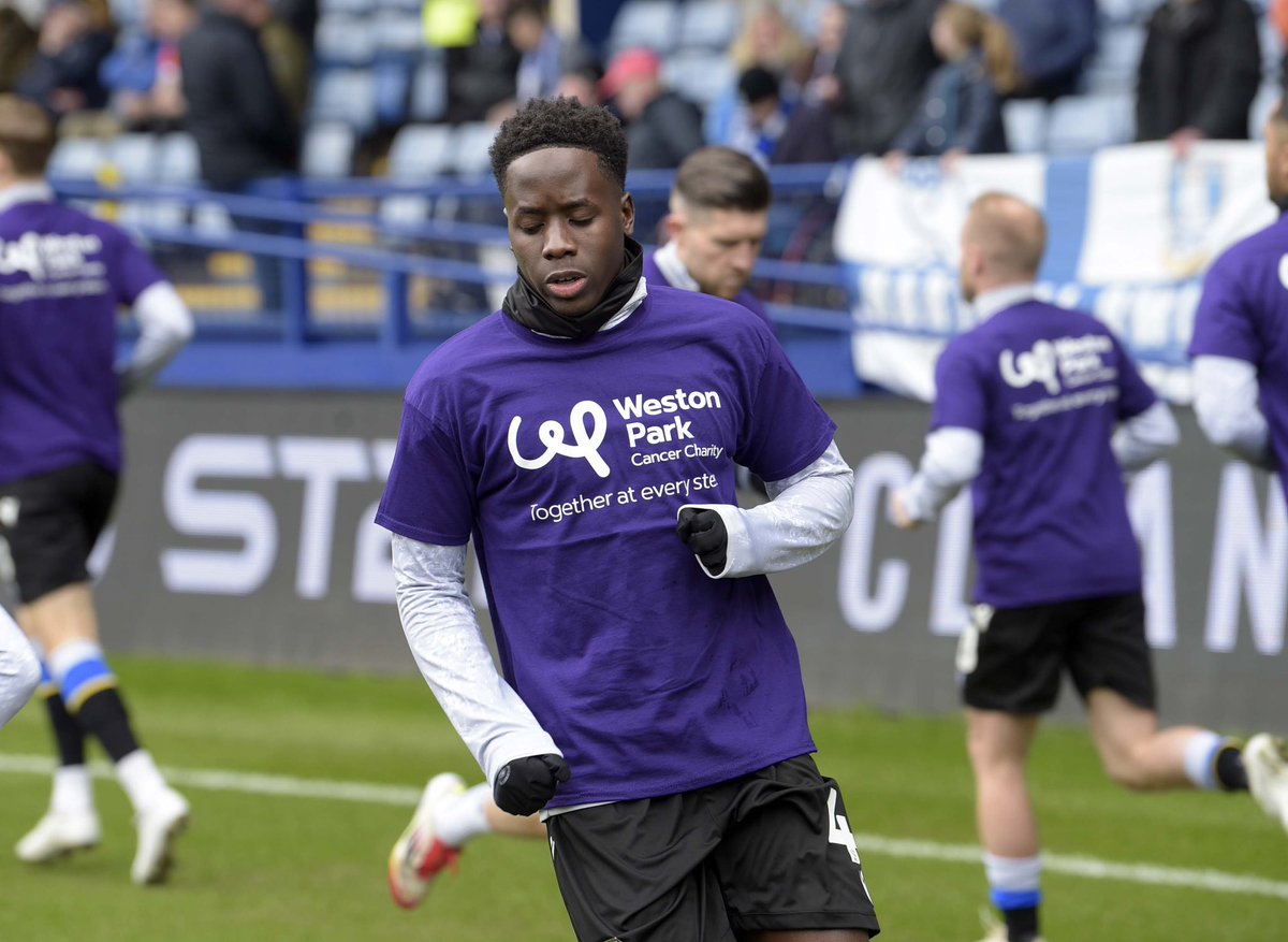 Sheffield Wednesday (@swfc) on Twitter photo Warming up for #SHWSHU 
<a href="/WPCancerCharity/">Weston Park Cancer Charity</a> π Warming up for #SHWSHU 
<a href="/WPCancerCharity/">Weston Park Cancer Charity</a> π