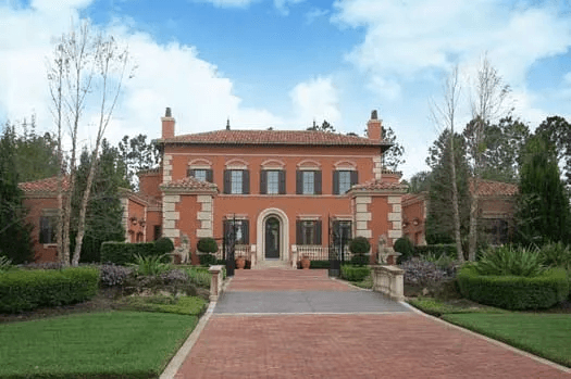 MonsterHP's tweet photo. ✨ Wouldn't you love to live is this spacious &amp; elegant Georgian House Plan 95-107? Similar to Colonial home plans Georgian home plans are simplistic in design, having symmetrical facades and grand entryways. 

👉🏻 More details &amp; photos! https://t.co/vwGlGKRZiC

#georgian #newhome https://t.co/RmD09UmB6b
