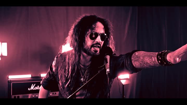 Il mio nuovo album solista é disponibile dal mio sito ufficiale francescomarras.com