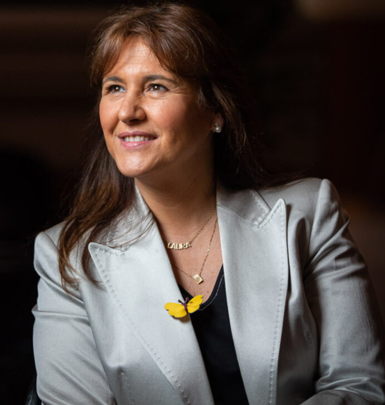ProfTorra's tweet photo. El jutge va condemnar la MHP @LauraBorras  per "prevaricació" perquè, segons ell, va fer servir el contracte menor, en comptes del negociat, per poder fraccionar les feines encarregades.
Segons aquest raonament TOTS els ajuntaments i TOTES les conselleries estan prevaricant (1/3) https://t.co/myE1T38GxA