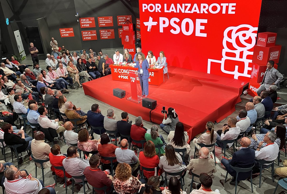 ✅ Enhorabuena <a href="/loli_mcorujo/">Loli Corujo Berriel</a>, reelegida secretaria general del <a href="/psoelanzarote/">PSOE Lanzarote</a> 

🌹Clausura del 11 Congreso Insular con las intervenciones de <a href="/avtorresp/">Ángel Víctor Torres Pérez</a> y <a href="/EnmaLopez/">Enma López</a> 

#PorLanzarotePSOE