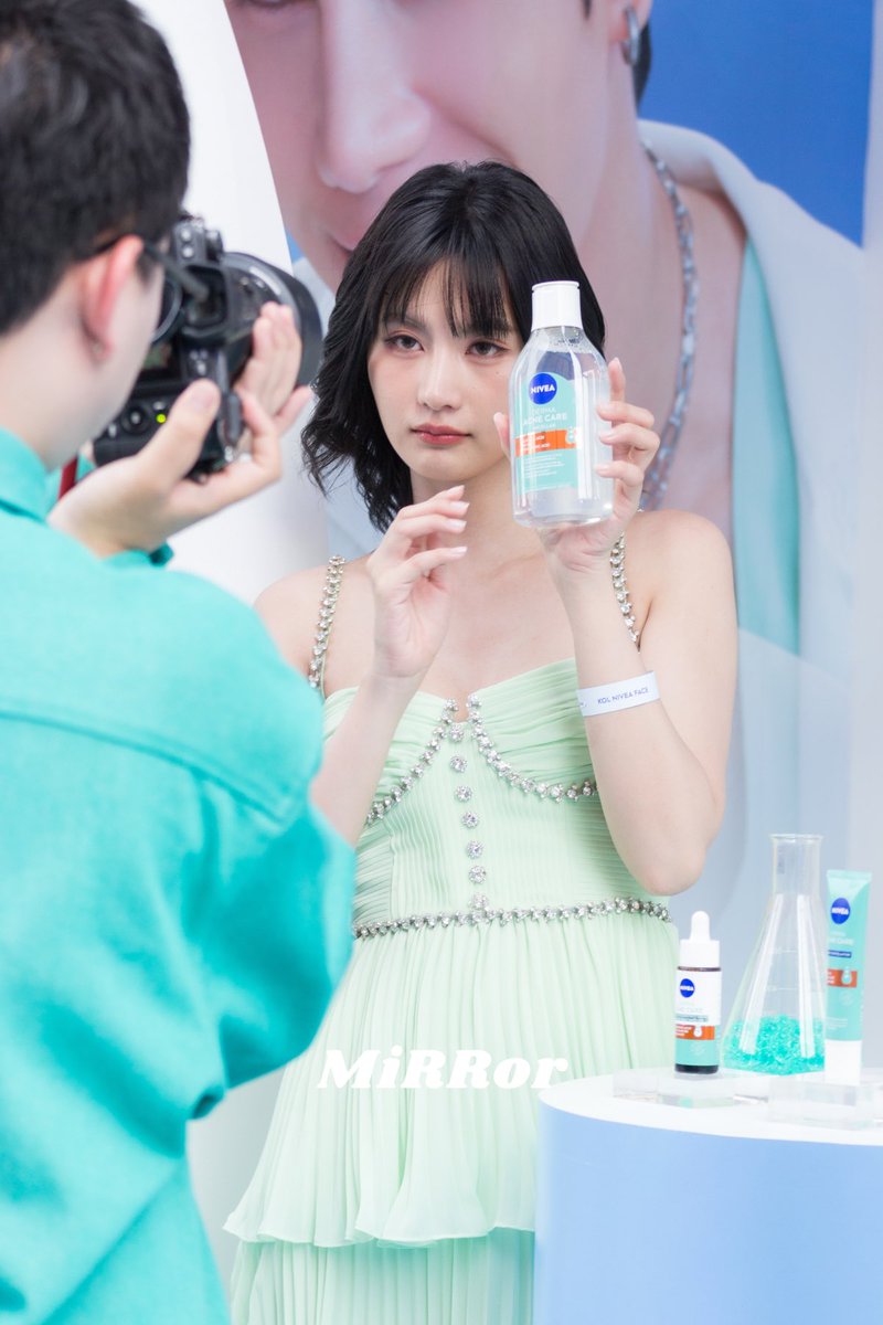 PS87004171's tweet photo. สกิลนางแบบทำงาน! สวย จึ้ง!

GRACE NIVEA IS FOR SKIN
#NIVEAxGrace 
#NIVEAisForSkin 
#Gracebudsarin 
#NIVEADermaAcneCare https://t.co/bdgwZ6fFNf