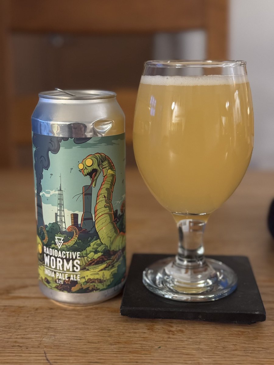 A bit late, but here it is anyway. #radioactive #worms by <a href="/azvexbrewing/">Azvex Brewing Co.</a> 

Hazy IPA. Very fruit/hop forward (I worry I’m beginning to sound like I know what I’m talking about!). A refreshing hit, after quite a punchy forward taste. A very pleasing, palatable pint.