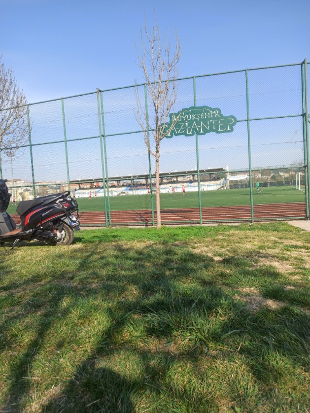 Hayırlı pazarlar olsun kalbi Güzel insanlar