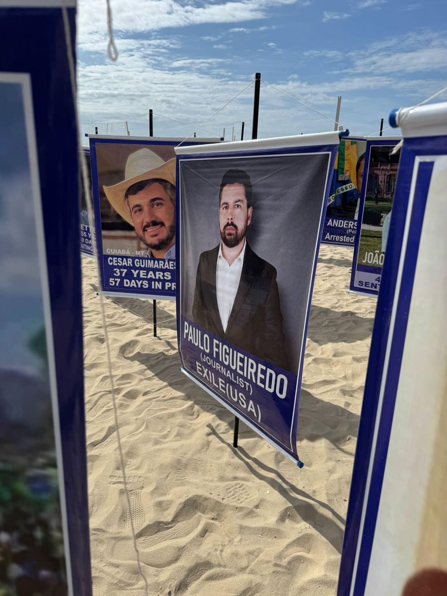 pfigueiredo08's tweet photo. Obrigado pela lembrança hoje na praia de Copacabana! ♥️ https://t.co/gRcFX1Fgs5