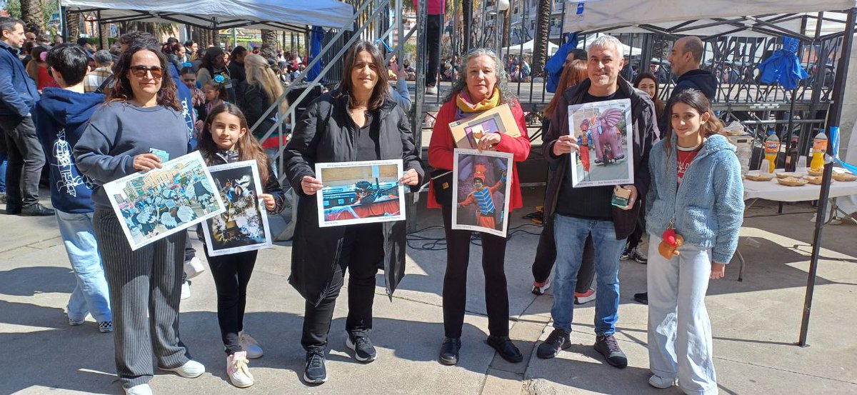 llefia's tweet photo. Enhorabona a les finalistes i guanyador de la XIV edició del Concurs Fotogràfic de la #RuaBDN #Carnaval 👏👏👏 #Badalona la cultura i la fotografia com un tast de llibertat...https://t.co/tNgz17VGeE https://t.co/xubQOpv1JO