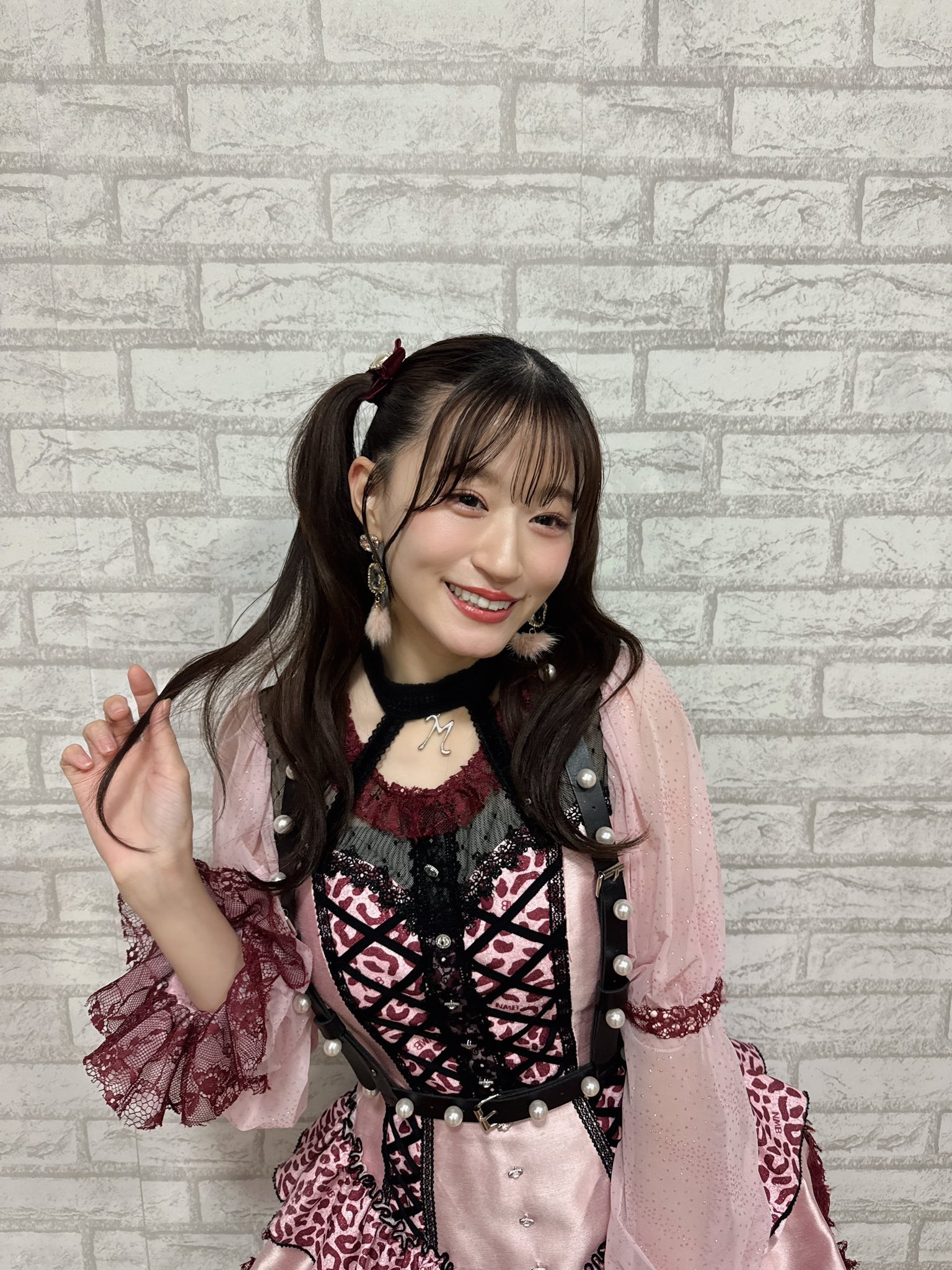 NMB48 上西怜　直筆サイン入り生写真　オーマイガー衣装 NMB48 上西怜 直筆サイン入り生写真 オーマイガー衣装 - メルカリ