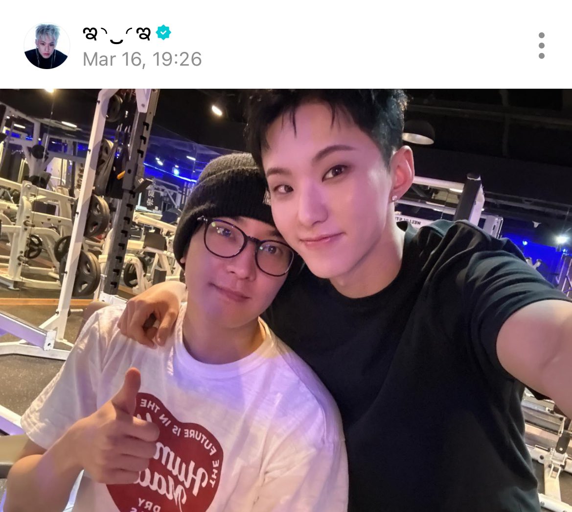 ❥･• แจก 151 บาท จากรีทวิต ! 🐈‍⬛🐯

น้องชิมาเสิร์ฟวอนสุนให้ในวันเกิดแบบไม่ทันตั้งตัว แม่รักน้อง ขอบคุณที่มาอวดแฟนวันนี้นะ ㅠㅠ