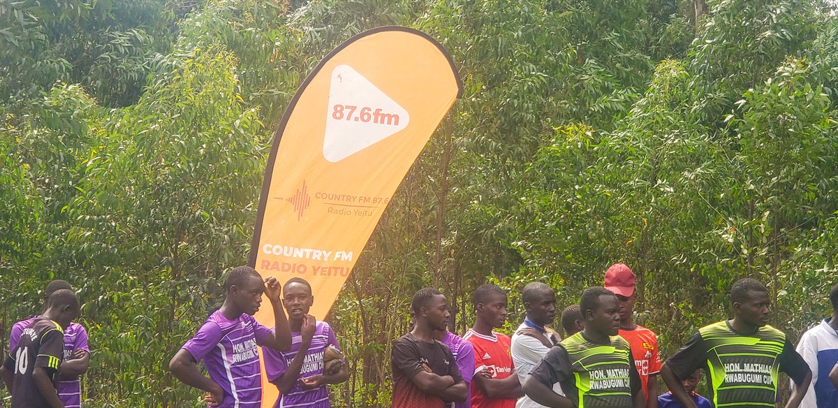 CountryRadio87's tweet photo. Happening now. 
Rwabugumi Boda boda CUP Tournament, Rubabo Constituency.

Group B matches. (Kebisoni sub County). 
KARUHEMBE Vs MABANGA (1st half kicks off)
We will keep you posted...
#CountryFmUpdates #CountryFmSports https://t.co/EzlKO8jLfx