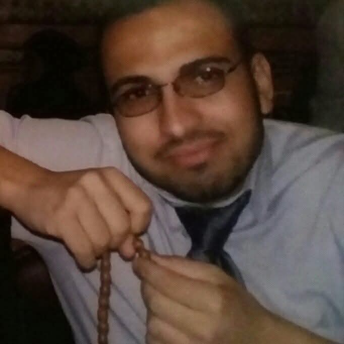 هو بـــــداء "الطــــريق"
ومات ولم يصل إلى آخره ولم يجني ثمار ما بداء "رضي الله عنه" 
فكان ممن قال الله فيهم :
{مِنَ الْمُؤْمِنِينَ رِجَالٌ صَدَقُوا مَا عَاهَدُوا اللَّهَ عَلَيْهِ ۖ فَمِنْهُمْ مَنْ قَضَىٰ نَحْبَهُ وَمِنْهُمْ مَنْ يَنْتَظِرُ ۖ وَمَا بَدَّلُوا تَبْدِيلًا}
أخي 💔💔