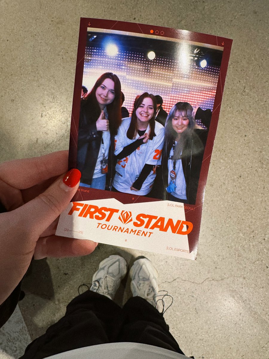 Riot chlo jo tweet media