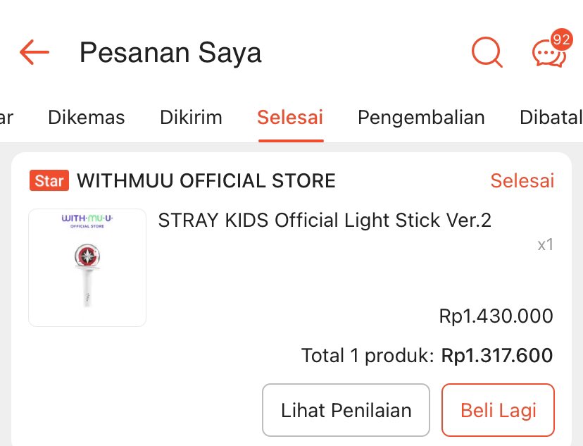 usnhyunjin's tweet photo. wts official light stick nachimbong ver.2 stray kids (second) 

📍bandung
- pemakaian baru 1x pas konser dominate kemarin
- kondisi mulus 100%
- masih lengkap dengan strap, guide book, box, + bonus battery dan freebies
- bisa oren

beli di harga 1.3, wts 1.100.000 https://t.co/7uiSeXZs4b