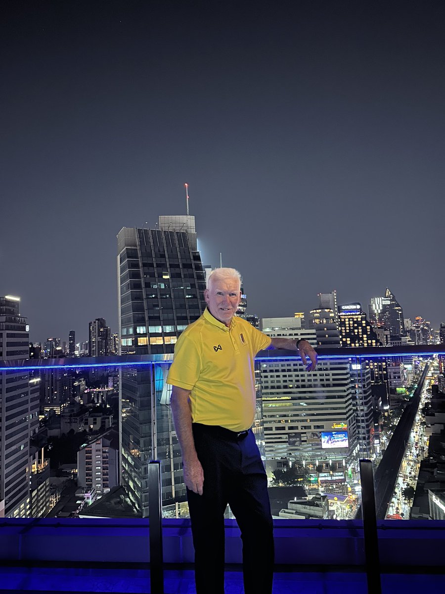 PeterWithe9 tweet picture