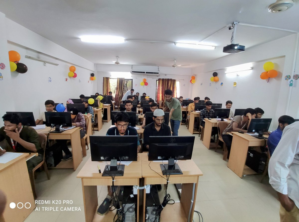 mdsiaofficial's tweet image. Code and Creativity Carnival Programming Contest 
Organized by City University Programming Club(CUPC) .

#ProgrammingContest