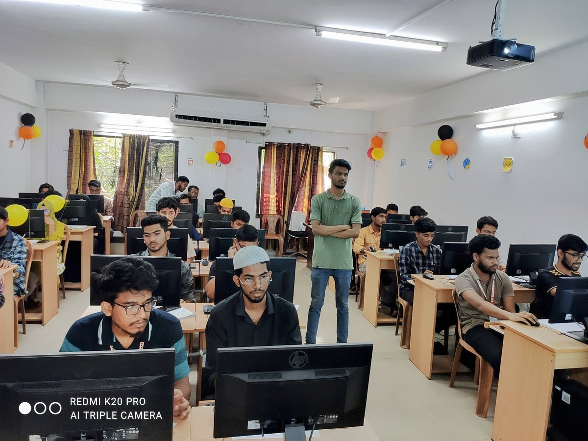 mdsiaofficial's tweet image. Code and Creativity Carnival Programming Contest 
Organized by City University Programming Club(CUPC) .

#ProgrammingContest