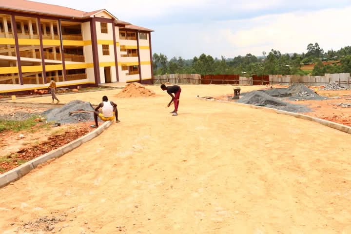 NGCDF_Sabatia's tweet photo. @Hon_Sloya @NGCDF_Kenya 3/ This will not only reduce the cost of education, increase access to quality healthcare &amp; Education but also create employment opportunities for teaching &amp; non-teaching staff, further boosting the local economy.

#MaendeleoKwaWote https://t.co/Zya4W5S2Ny