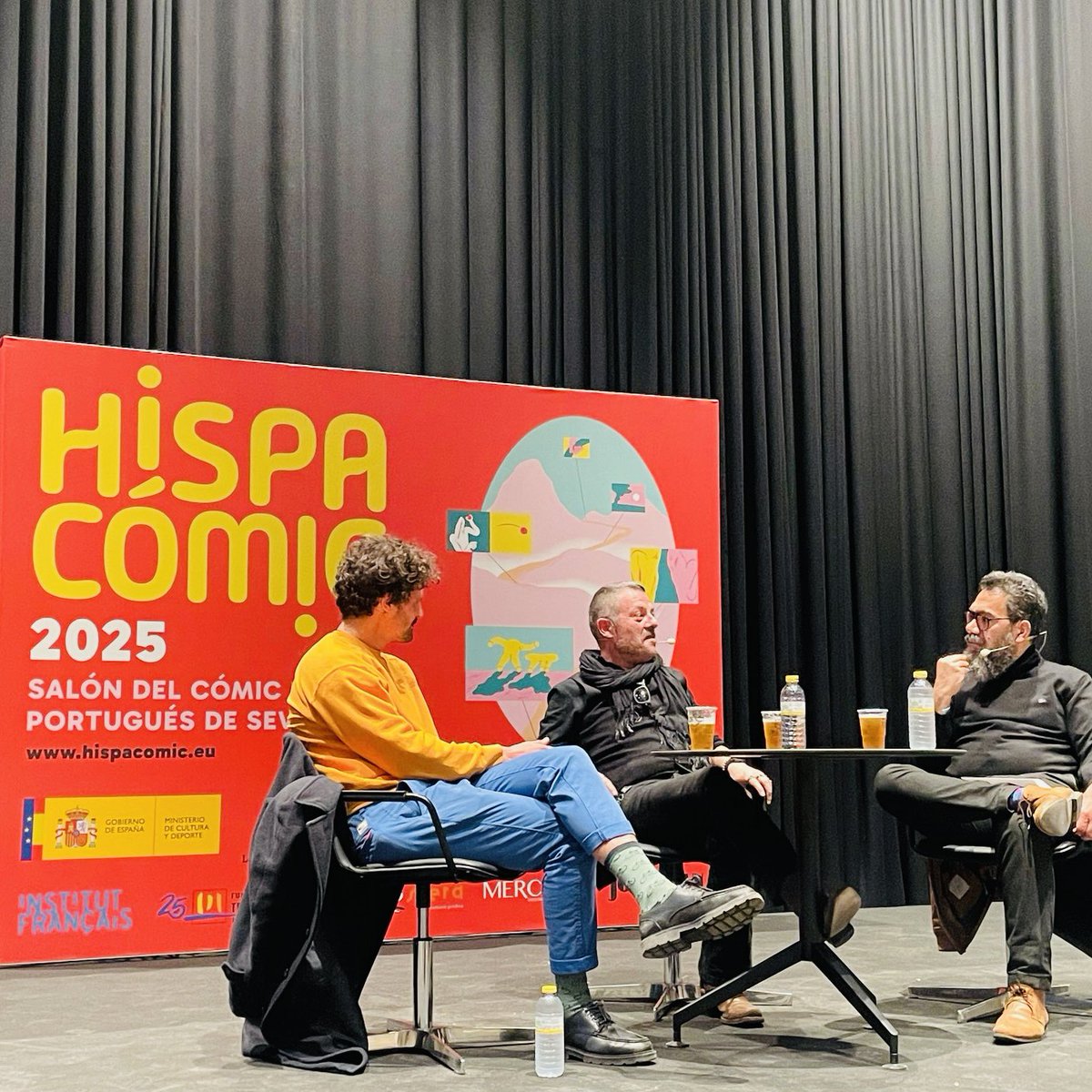 TDT Podcast (@podcasttdt) on Twitter photo ¡Buen día ayer en Hispacomic!
<a href="/Hispacomic/">Salón del Cómic Hispano Portugués</a>
Charlas con Fidel Martínez, <a href="/davidrubin/">davidrubin</a> Ana Miralles, Ana Penyas, Emilio Ruiz…
<a href="/Juaovgar/">Juaovgar</a> <a href="/DavMCruz/">DavMcruz</a> ¡Buen día ayer en Hispacomic!
<a href="/Hispacomic/">Salón del Cómic Hispano Portugués</a>
Charlas con Fidel Martínez, <a href="/davidrubin/">davidrubin</a> Ana Miralles, Ana Penyas, Emilio Ruiz…
<a href="/Juaovgar/">Juaovgar</a> <a href="/DavMCruz/">DavMcruz</a>