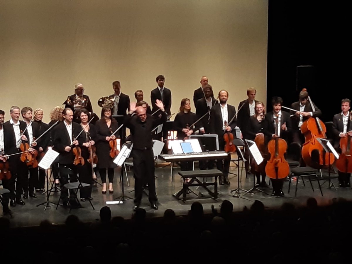 ForcesMusicales's tweet image. ✨QUEEN @Orchestresavoie! Inédit, pour les #50ans de #BohemianRhapsody &amp;amp; #40ans de l&apos;OPS. Quand le rock &amp;amp; le classique se rencontrent, pour le meilleur, avec l’amour du bel canto qui les réunit🤝. Salles pleines au milieu des montagnes @SavoieDepart @hautesavoie #ShowMustGoOn👏