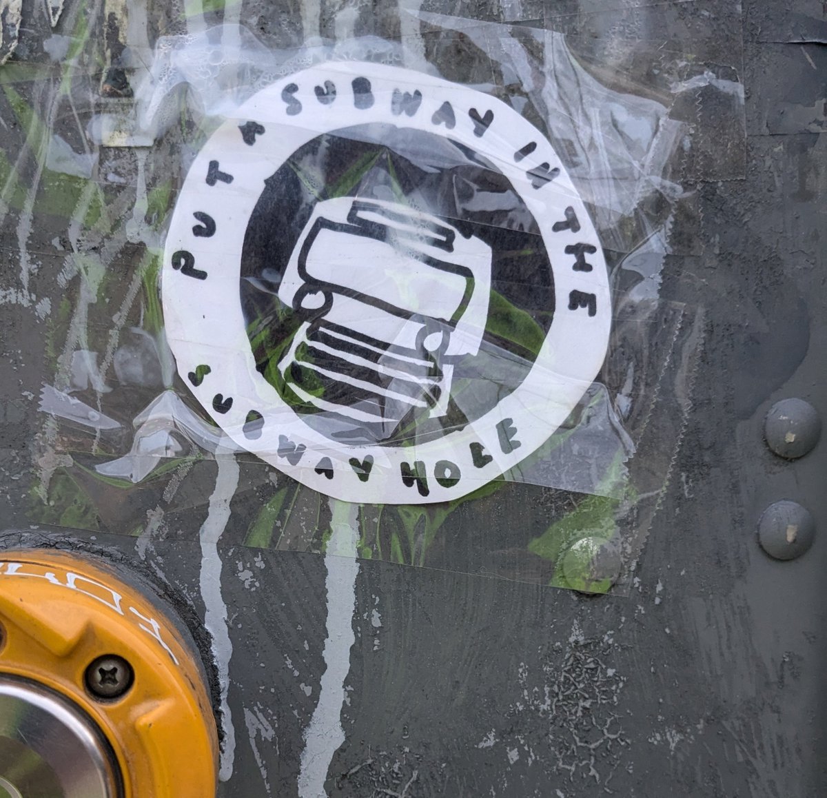 bear 🚲 (@u_arctos) on Twitter photo 