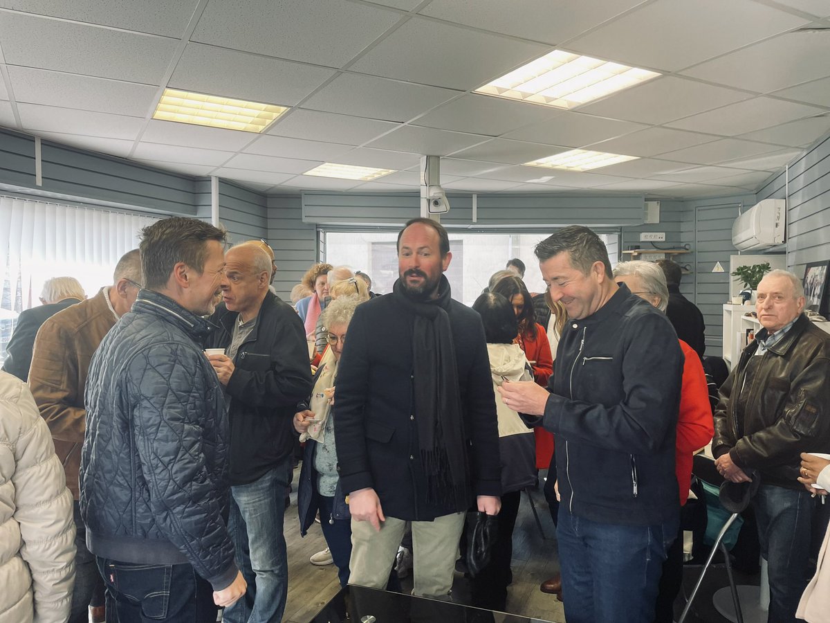 KARL OLIVE tweet media