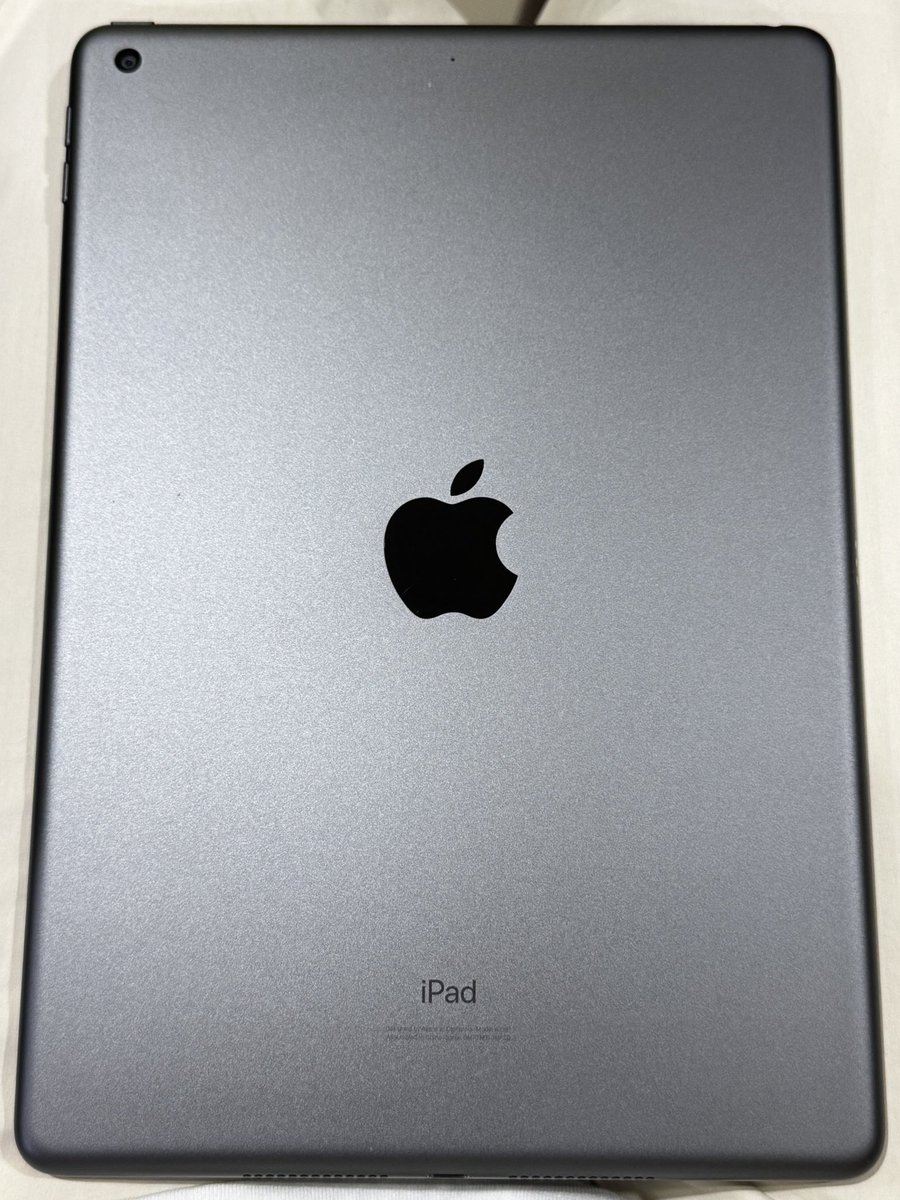 youngkkk5's tweet photo. ✨ส่งต่อ ipad gen7 128gb สี space grey✨
• มีแต่ตัวเครื่อง
• สภาพตามการใช้งาน
• จอไม่มีรอยแตก
• 3500 รวมส่ง

#ipad #ไอแพด #ส่งต่อ #ส่งต่อไอแพด https://t.co/j8tydLBtAp