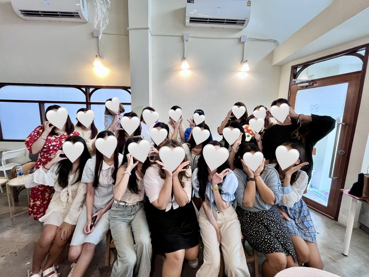 จบไปแล้วนะคะกับ "Cherished time with SONGYAXUAN" ทีมโปรเจ็คขอขอบคุณทุกท่านที่ให้ความสนใจและสนับสนุนกันเป็นอย่างดี
ขอบคุณสถานที่แสนน่ารักจาก <a href="/moawfancafe/">MOAW Fan Cafe​ กรุงธนบุรี​-วงเวียนใหญ่</a> 
หากมีข้อผิดพลาดประการใด ขออภัยมา ณ ที่นี้ด้วยนะคะ แล้วพบกันใหม่ในครั้งหน้าค่ะ🤍
#cherishedtimewithSYX
#SongYaxuan21thBirthday