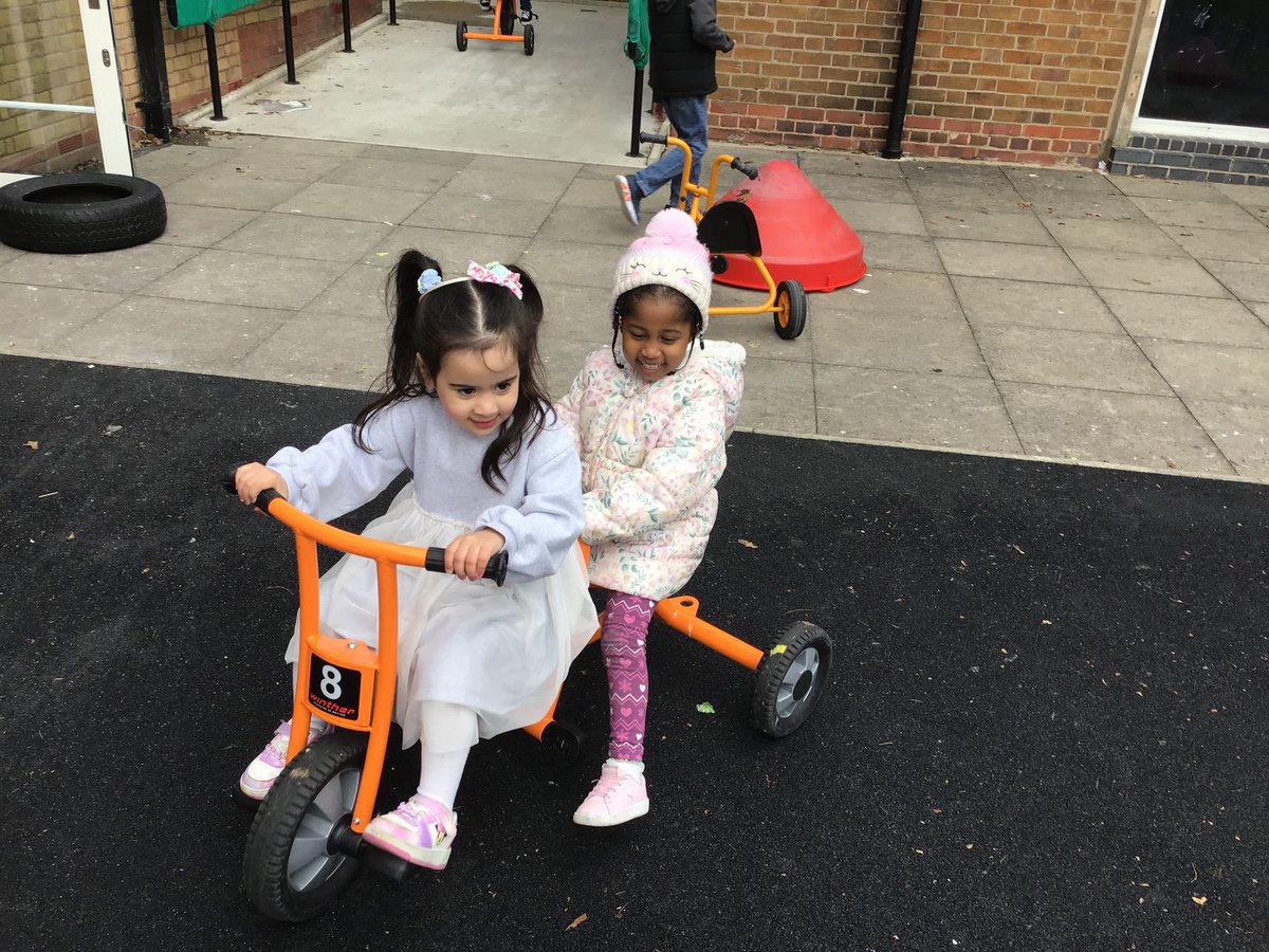Oaklands School (@oaklandsschool_) on Twitter photo Sibling Saturday at Oaklands: #autistic pupils & their siblings had fun playing together. These two siblings formed a fantastic friendship & got so much from playing in this safe, nurturing space together. #community #autism #support #wellbeing <a href="/Autism/">National Autistic Society</a> Sibling Saturday at Oaklands: #autistic pupils & their siblings had fun playing together. These two siblings formed a fantastic friendship & got so much from playing in this safe, nurturing space together. #community #autism #support #wellbeing <a href="/Autism/">National Autistic Society</a>