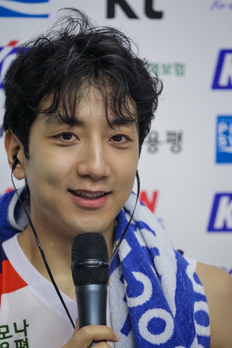 #허훈 
일단 한장 올리고 일 후딱하고 돌아와야지 🫨