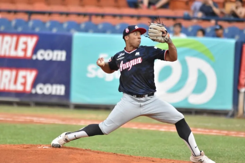 Tigreros Oficiales (@tigrerosoficial) on Twitter photo Tigreros de Cumpleaños
Harvey García 2013-14
Teodoro Martínez 2013-23
Solomon Bates 2022-23 <a href="/SolomonBates_/">Solomon Bates</a>
Foto: Prensa Tigres Tigreros de Cumpleaños
Harvey García 2013-14
Teodoro Martínez 2013-23
Solomon Bates 2022-23 <a href="/SolomonBates_/">Solomon Bates</a>
Foto: Prensa Tigres