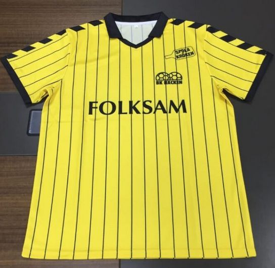 Nordisk Retro Football Shirts tweet media