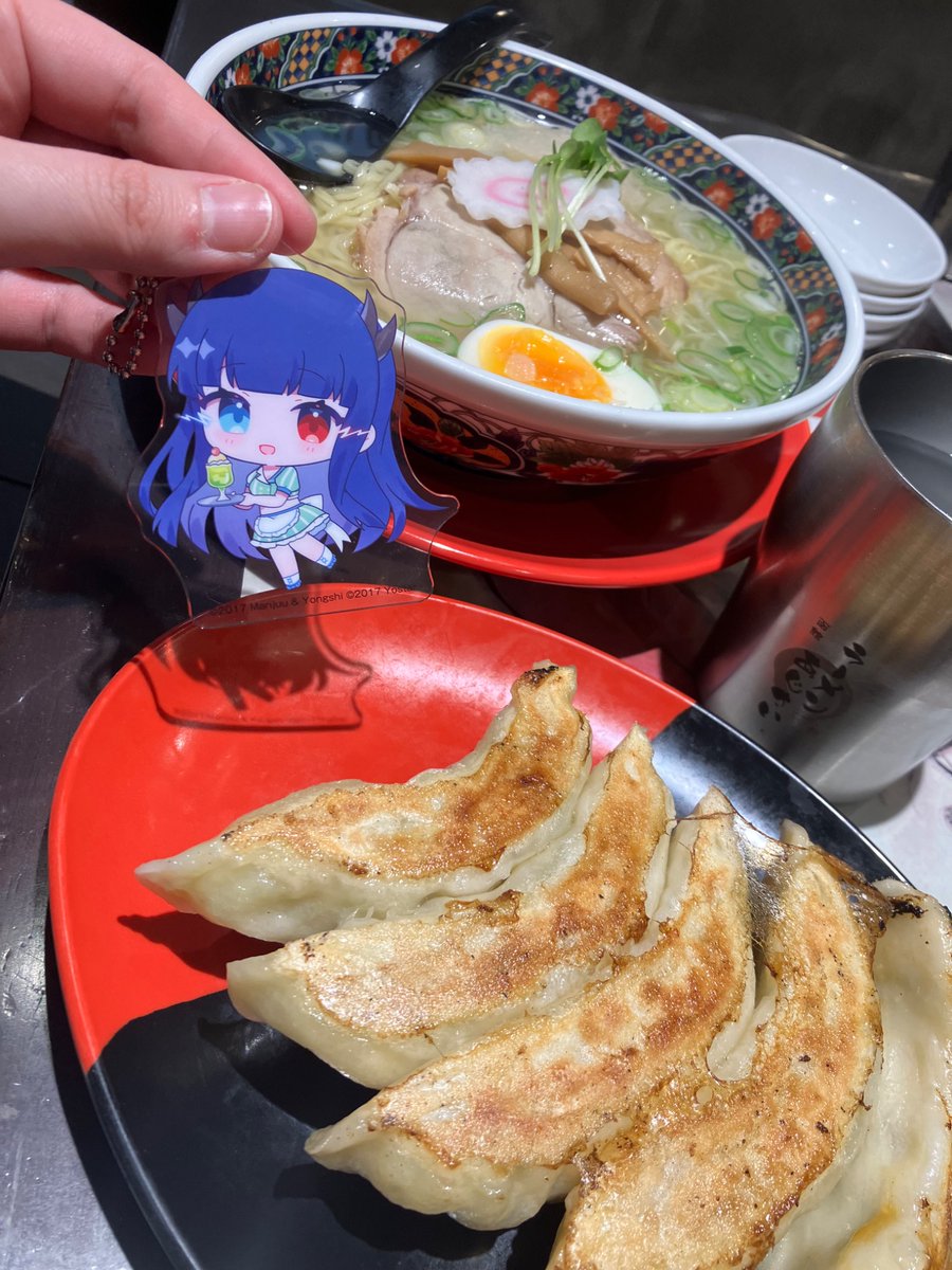 アズレン指揮官が1人もいないんだがどういうことや……
#アズレン 
#アズ旅