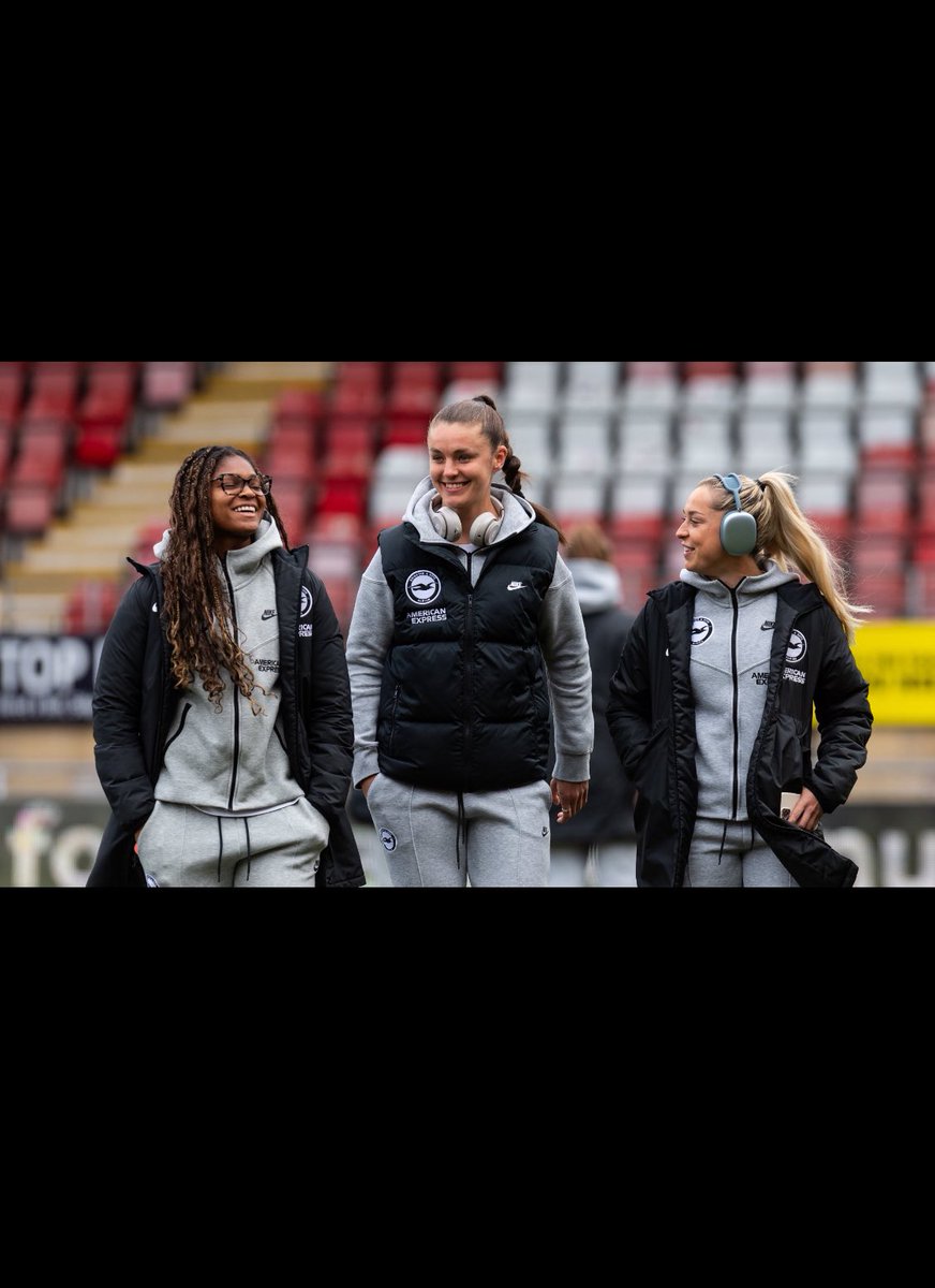 Obsessed! She looks so happy 🙂‍↕️🙂‍↕️