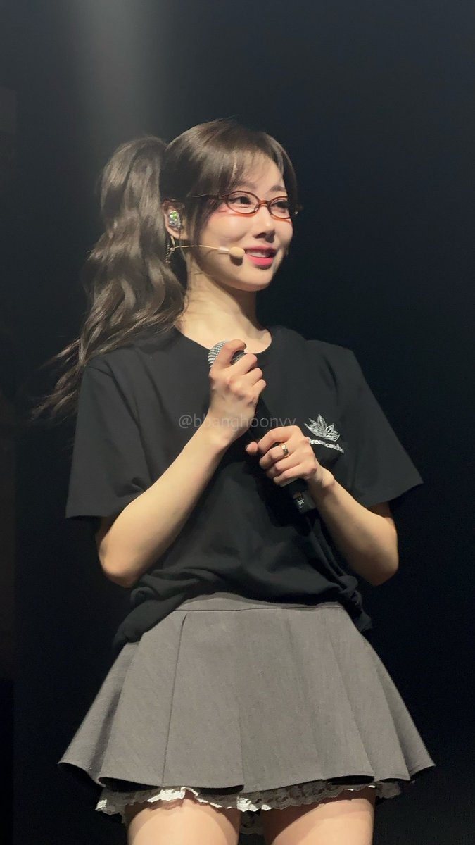 natsu 🍯 tweet media