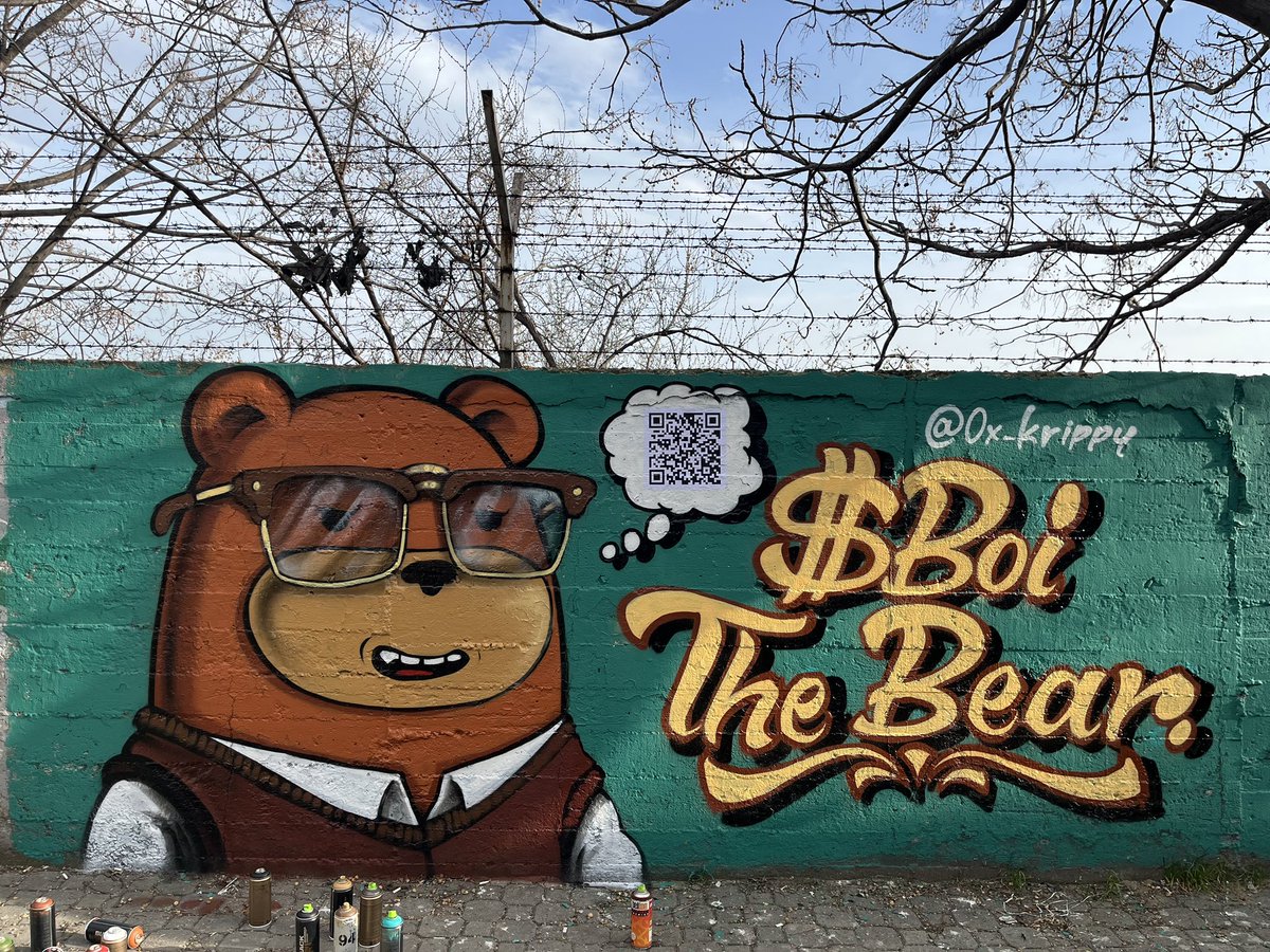 0x_krippy's tweet photo. The streets just gained a new spokesperson @cryptoesq (Crypto Lawyer) is on the case.

Every wall, every street $BOI is there

@Boithebear @hakikiceo https://t.co/Wf3TMW0CPV