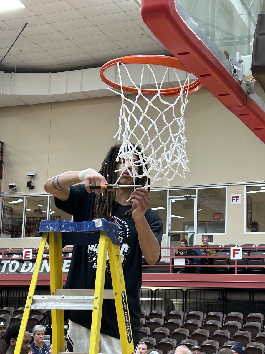 Thomas Gill (@mrdisability) on Twitter photo 4 of the 5 <a href="/Yale/">Yale University</a> Bulldogs starters cutting down the net after winning Ivy League championship game 4 of the 5 <a href="/Yale/">Yale University</a> Bulldogs starters cutting down the net after winning Ivy League championship game