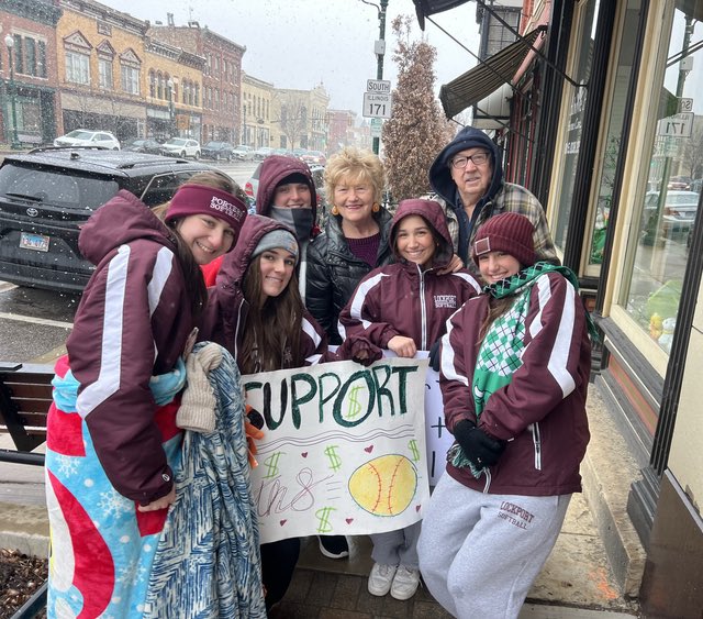 Porters Softball tweet media