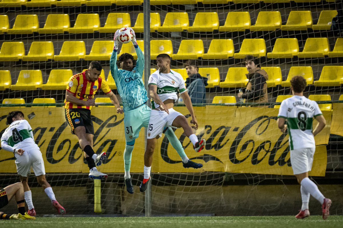 futbolbaseECF's tweet photo. Owen el viernes | Owen esta tarde

17 añitos 🥹 https://t.co/ODGj56REEL