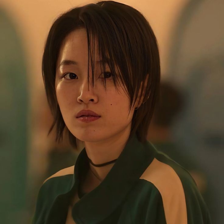 rosaescence's tweet photo. I NEVER see any1 talk abt these two 

Se-mi and her dumbass bf (or butch) like IK Gyeongsu would be loyal asf for her and be down BAD (me too tho me too) 

#SquidGame2 #p256 #p380 #gyeongsu #semi https://t.co/aQ9VztTeRL