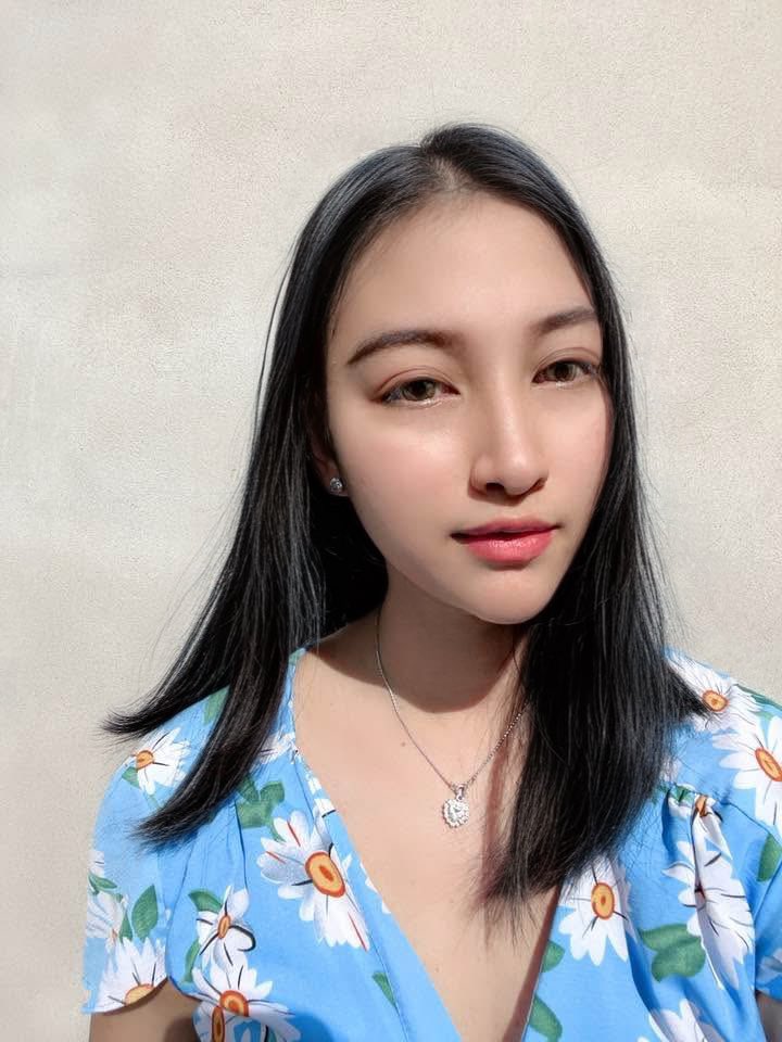 LOOKNAMsalita's tweet photo. 📌แอปดีบอกต่อ #SkinX ตั้งแต่รู้จักแอปนี้ก็คือชีวิตง่ายขึ้นมาก จากที่เคยต้องไปคลินิกเพื่อรักษาสิว รอคิวหลายๆชั่วโมง ตอนนี้คือรักษาผ่านแอป skinx เท่านั้น คือแฮปปี้มาก🥰ดีอยากบอกต่อ แอปนี้มีคุณหมอให้คำแนะนำดีมากกก หลังปรึกษาเสร็จ คุณหมอจะสรุปผลการรักษาให้อีกที เข้ามาอ่านได้ตลอด มีจ่ายยากับสกินแคร์มาให้เราด้วย ถ้าเราสงสัยตัวยาอันไหนว่าใช้ได้หรือไม่ได้ กดถามได้ตลอด ทำให้เรื่องสิวเป็นเรื่องจิ๊บๆ ไปลองใช้กันทุกคน
#SkinXผิวดีไม่ต้องรอ #ปัญหาสิว #รักษาสิวด้วยตัวเอง #สิว