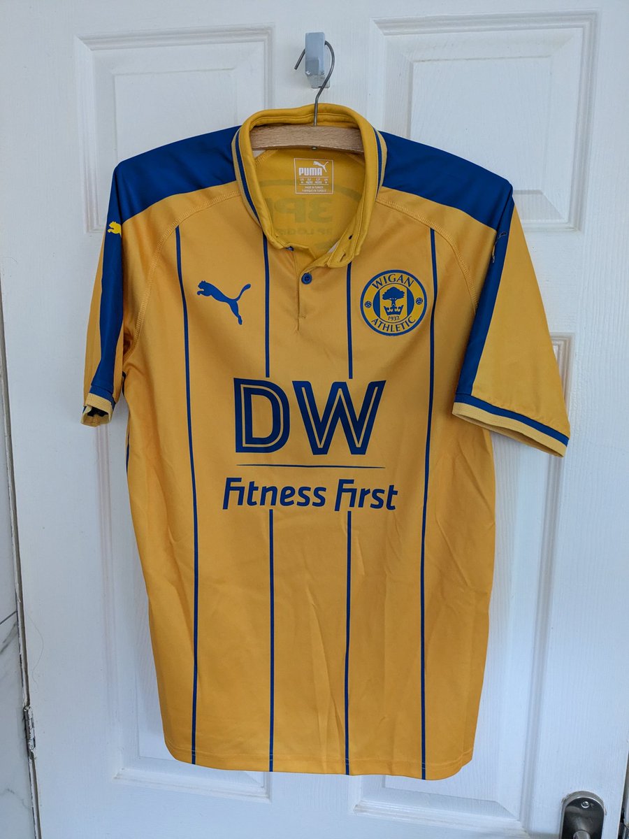 Mr_E_Sender's tweet photo. Celebrate Dan Burn being massive and still a winner by getting one of these lovely shirts, then take yourself to eBay, find a championship name set and end up with a tidy Burn 33 shirt. Up the Burn! #wafc https://t.co/oQ26mGOxMA