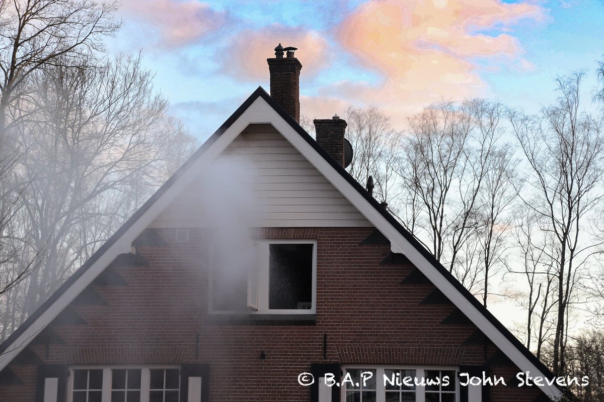 Schoorsteenbrand aan de Eerbeekseweg in Brummen