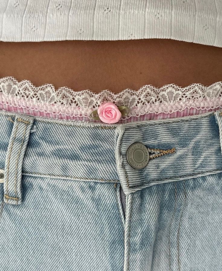 When the lace trim pokes out >>>>