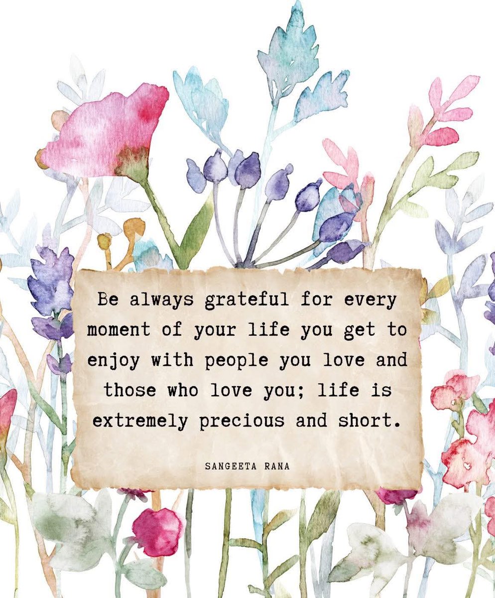 littlelitecand's tweet photo. Caught in the chaos? 🌪️ Me too. Let's pause. What small thing are you grateful for today? #GratitudePractice #DailyInspiration https://t.co/62mGKtAIWE