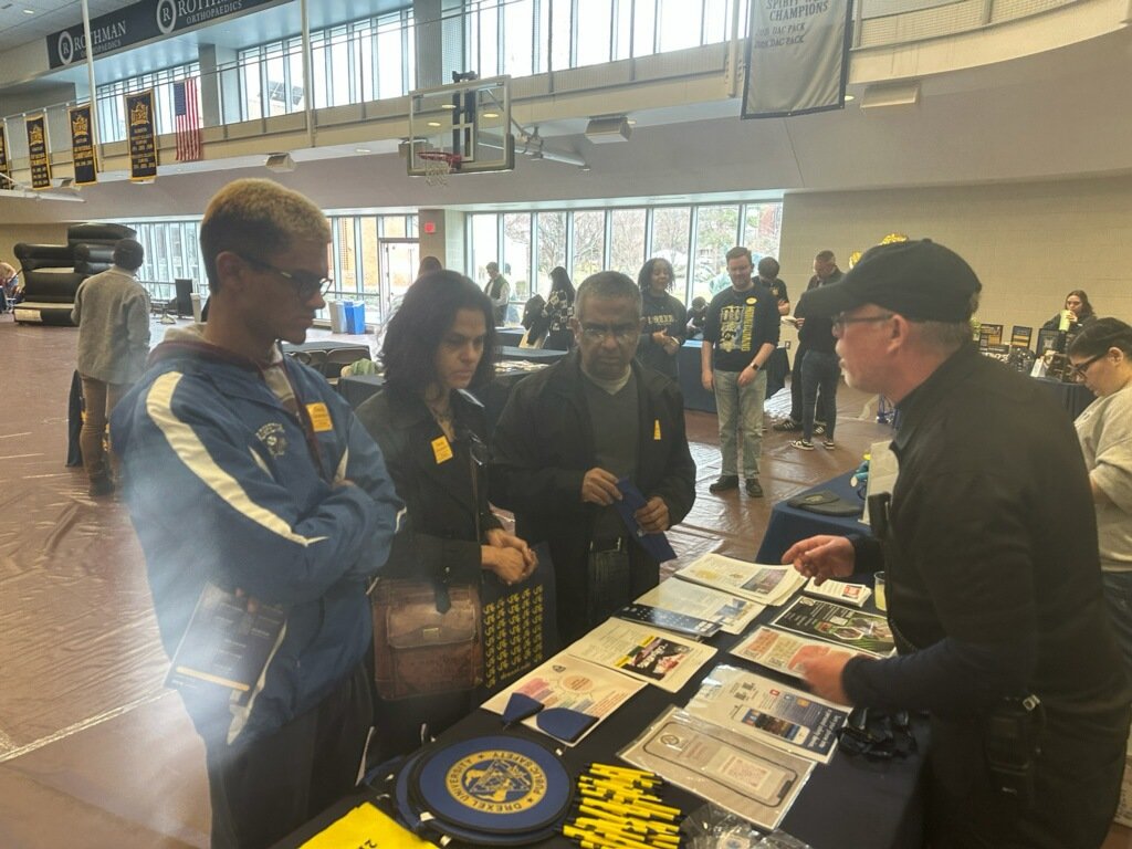 Drexel Police Officers meeting #NewDragons at this weekend's Dragon Fest. Thank you for stopping by and learning about the public safety resources available to our Dragons! See you in September.
#ExperienceDrexel