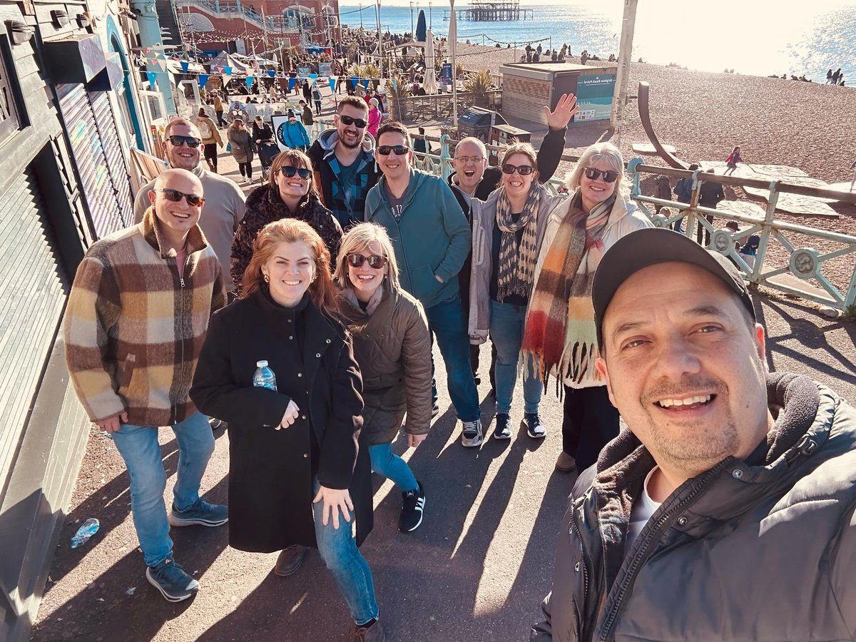 LoveCrawley's tweet photo. 24 hours away with the leadership team in Brighton ❤️ https://t.co/oh0iGSWuP9