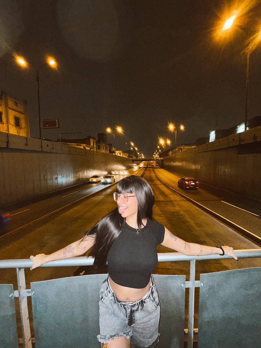 Petite Victoria 🇫🇷 tweet media