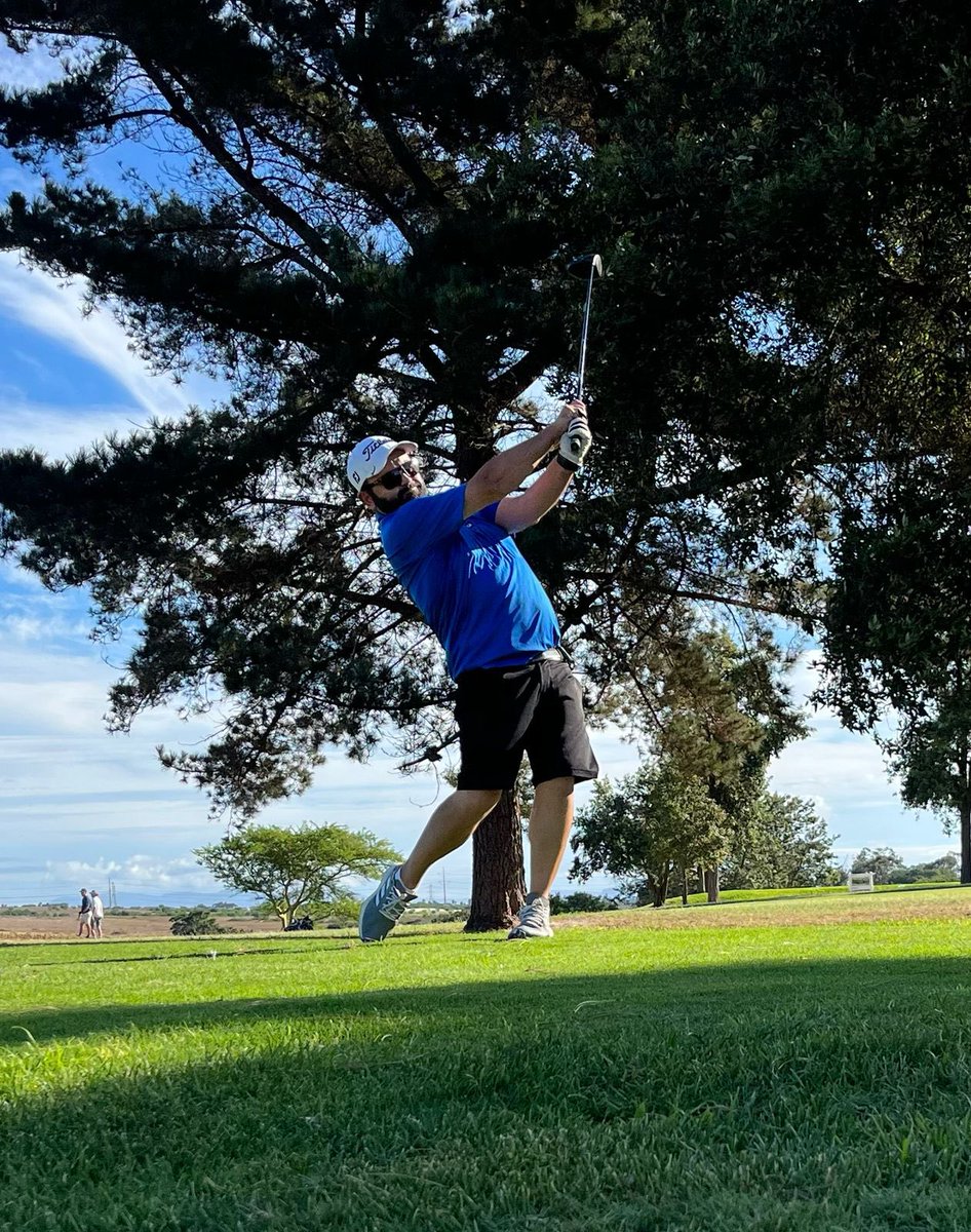 ruanbekker's tweet image. 👨‍💻Do you have hobbies outside of work? About 6 months ago I made the decision to get a hobby (thats outside of work). Best decision ever. Ive always liked golf, but this time, I realized its not just about the sport, its more about spending time with friends &amp;amp; being in nature 🤩