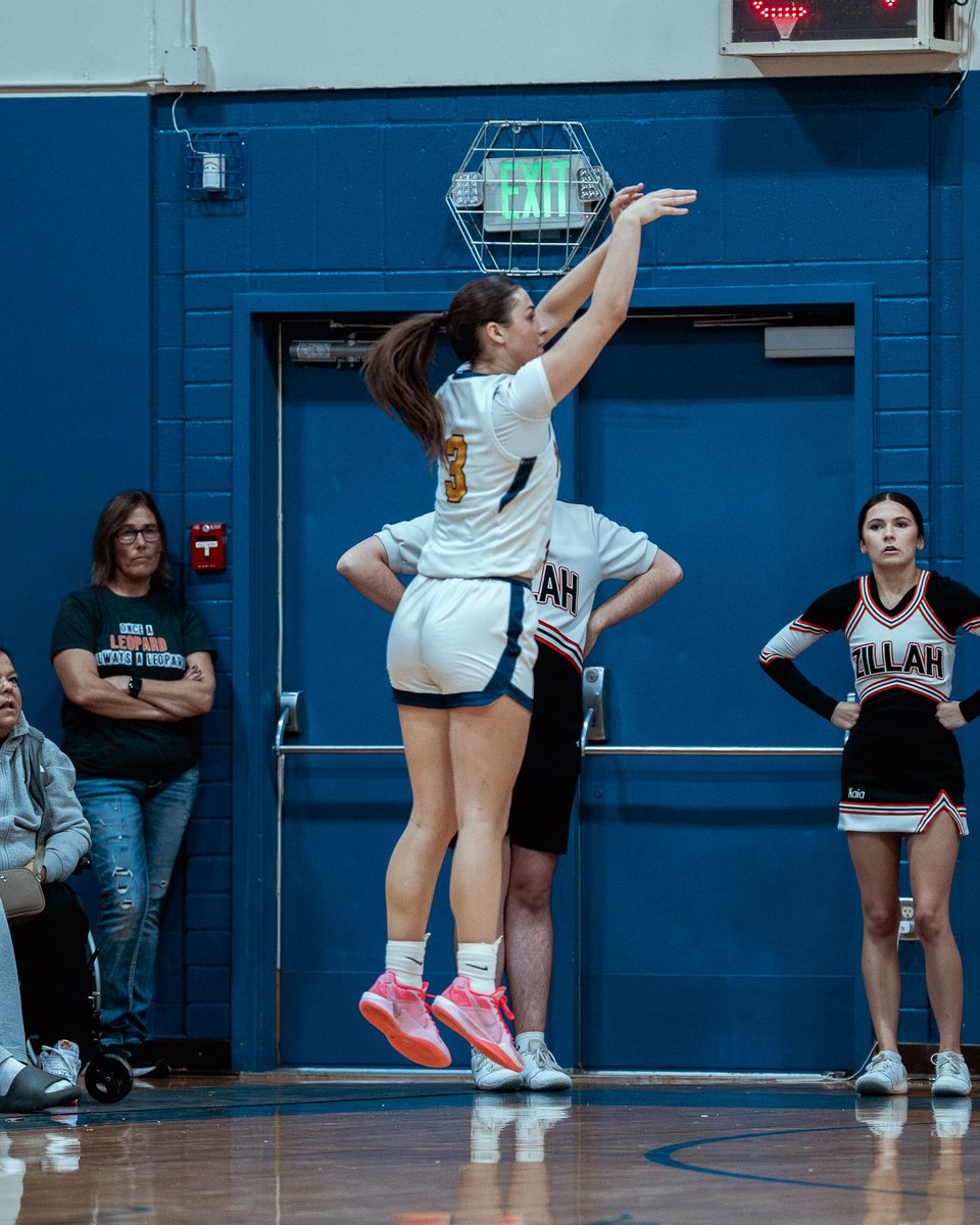 Ellie Bost tweet media