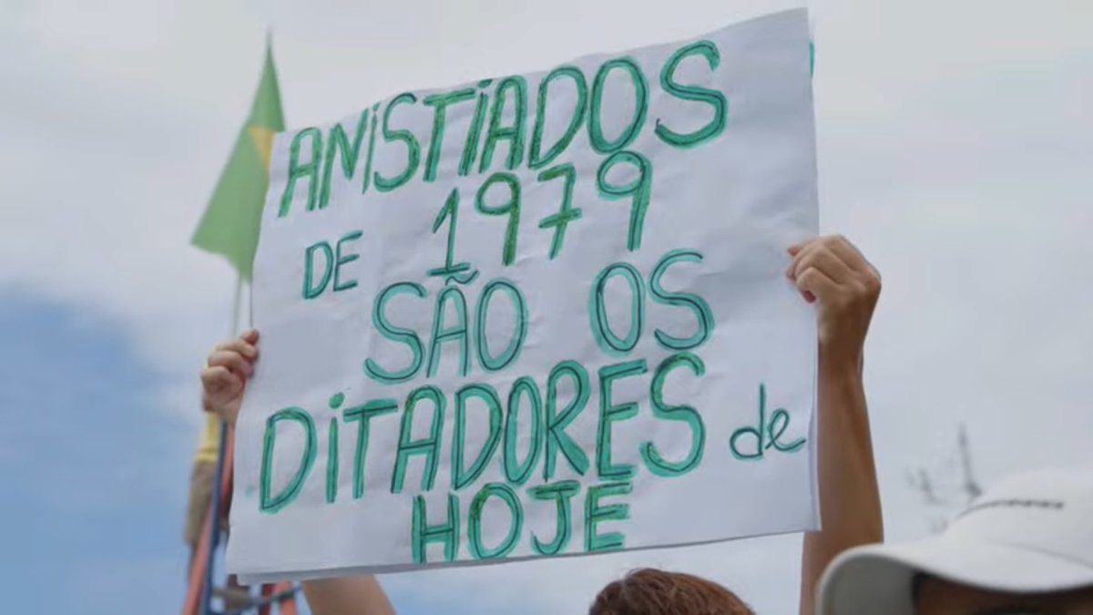 TheIncorrupt_'s tweet photo. Que imagem, Senhores! https://t.co/jGNXJYixKS